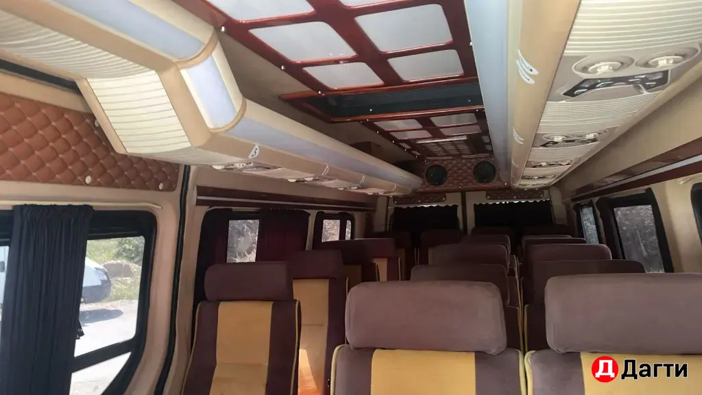 Mercedes-Benz Sprinter, 2013 года