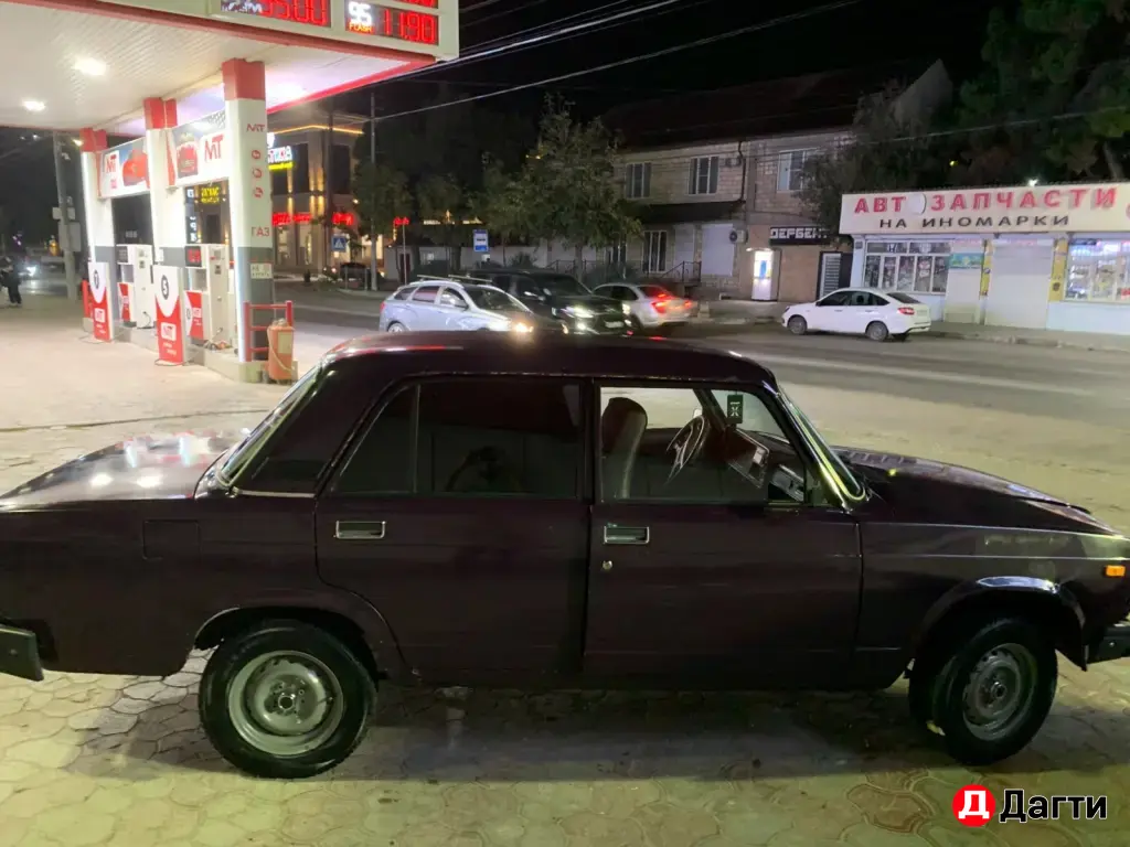 LADA (ВАЗ) 2107, 2005 года