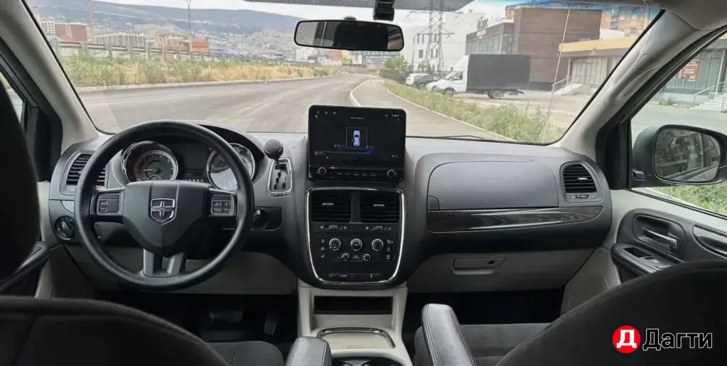 Dodge Caravan, 2016 года