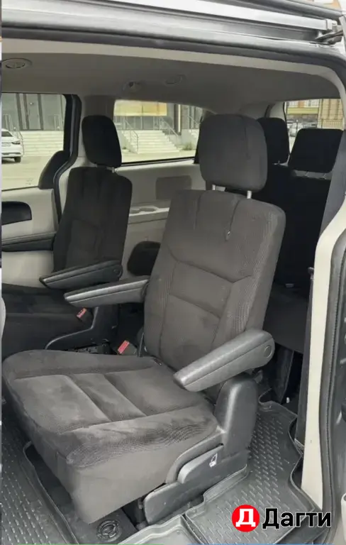 Dodge Caravan, 2016 года