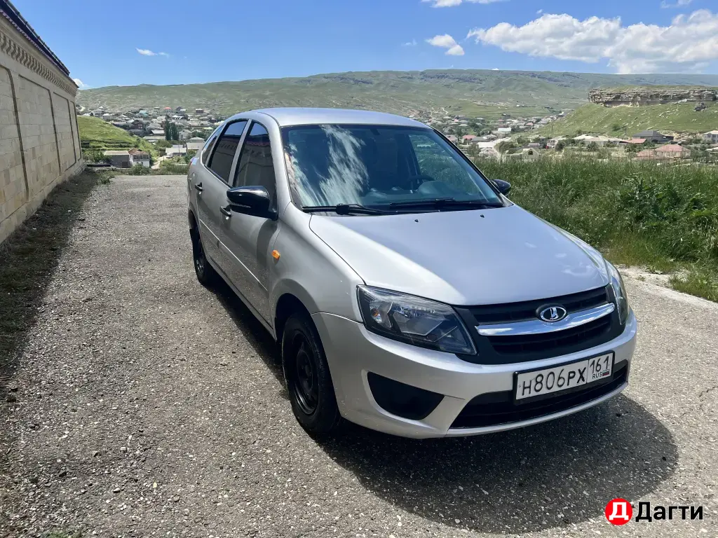 LADA (ВАЗ) Granta, 2014 года