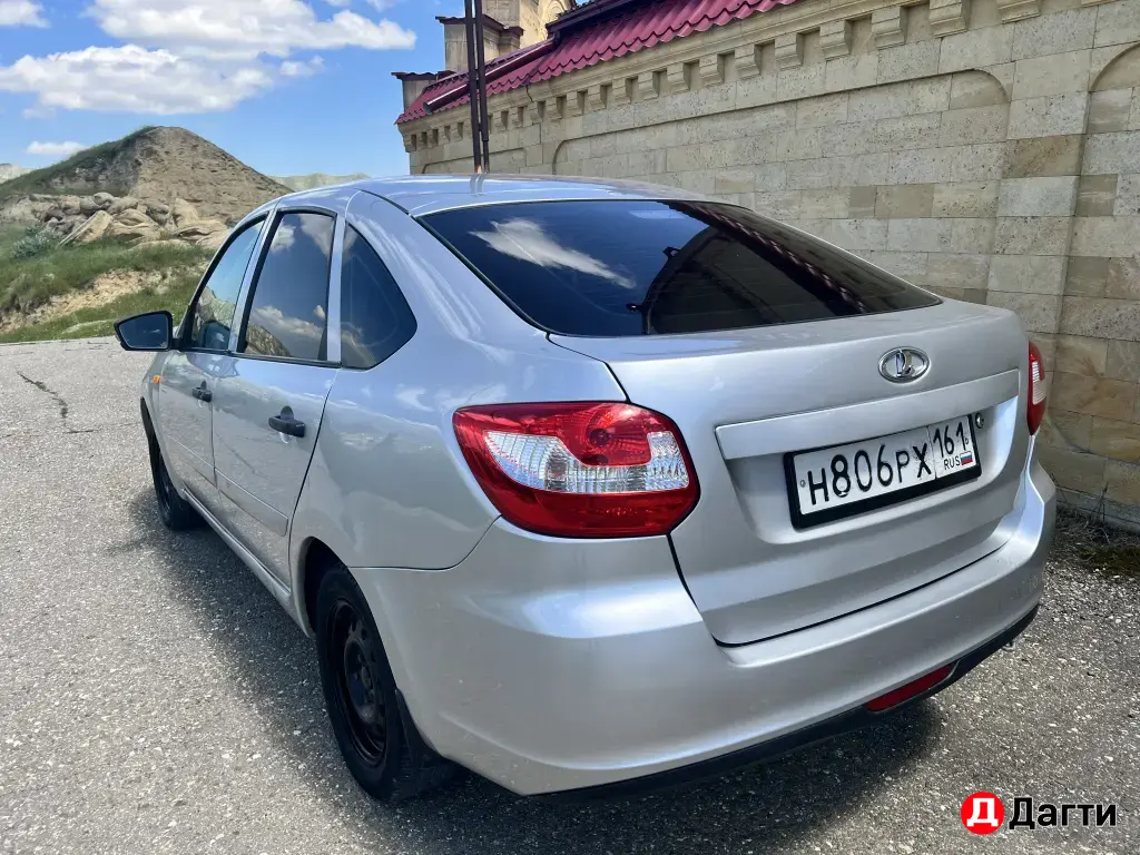 LADA (ВАЗ) Granta, 2014 года