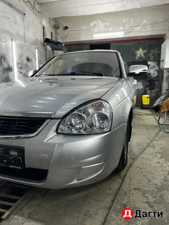 LADA (ВАЗ) Priora, 2010 года