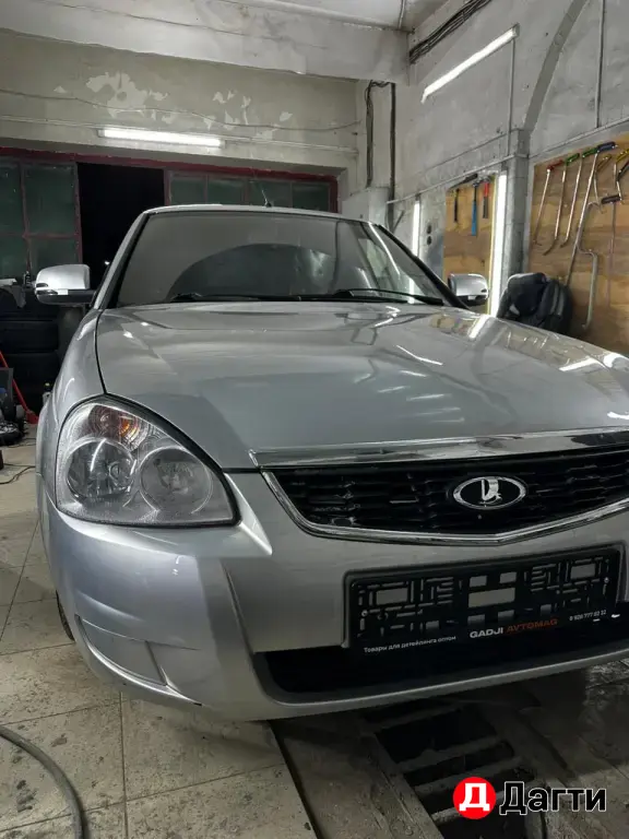 LADA (ВАЗ) Priora, 2010 года