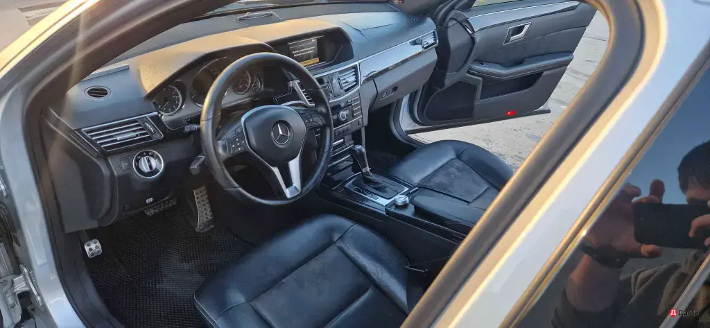 Mercedes-Benz E-Класс AMG, 2011 года