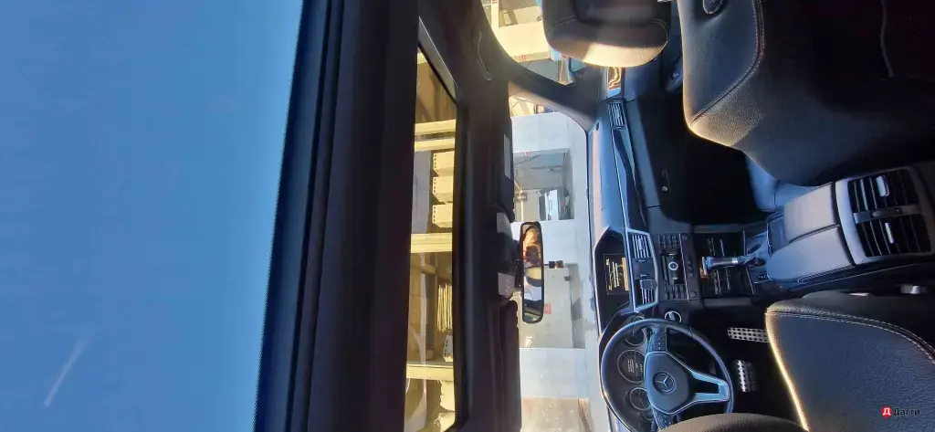 Mercedes-Benz E-Класс AMG, 2011 года