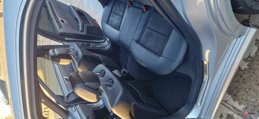 Mercedes-Benz E-Класс AMG, 2011 года