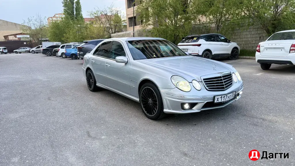 Mercedes-Benz E-Класс, 2005 года