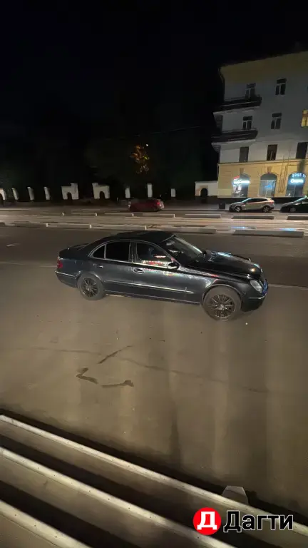 Mercedes-Benz E-Класс, 2004 года