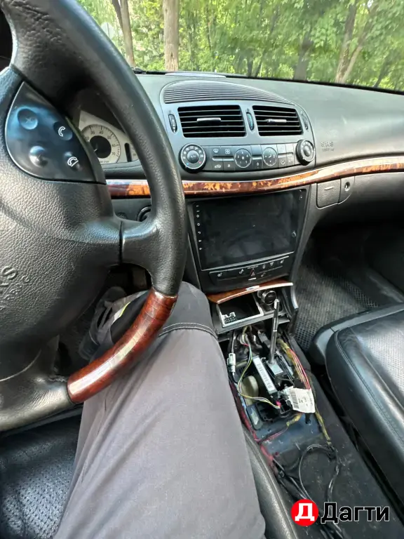 Mercedes-Benz E-Класс, 2004 года