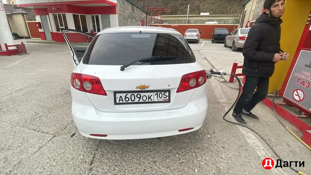 Chevrolet Lacetti, 2012 года