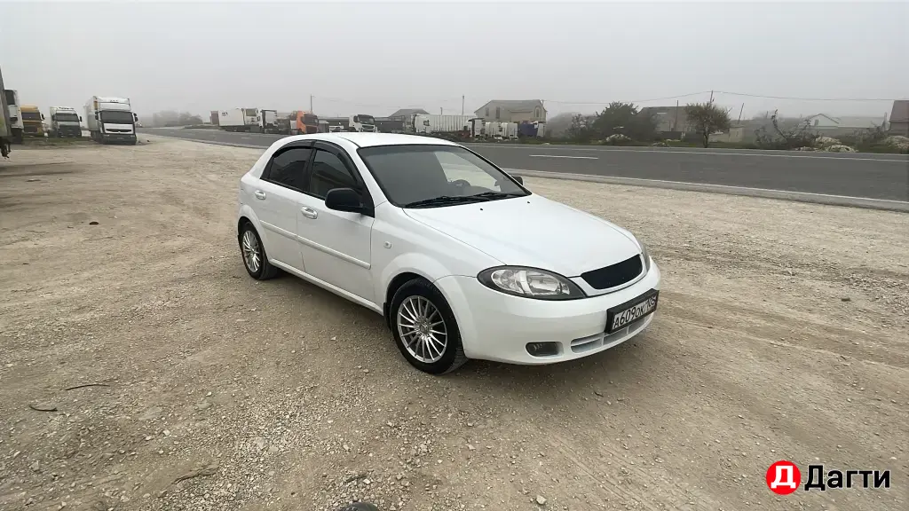 Chevrolet Lacetti, 2012 года