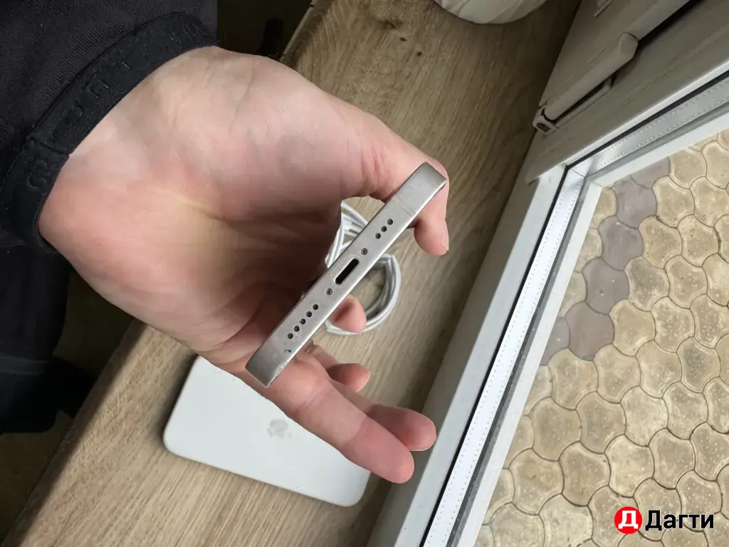 iPhone 14 128