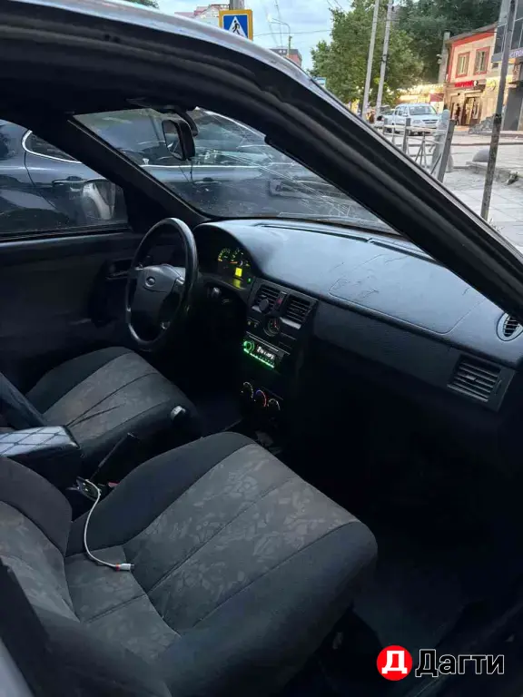 LADA (ВАЗ) 2110, 2001 года