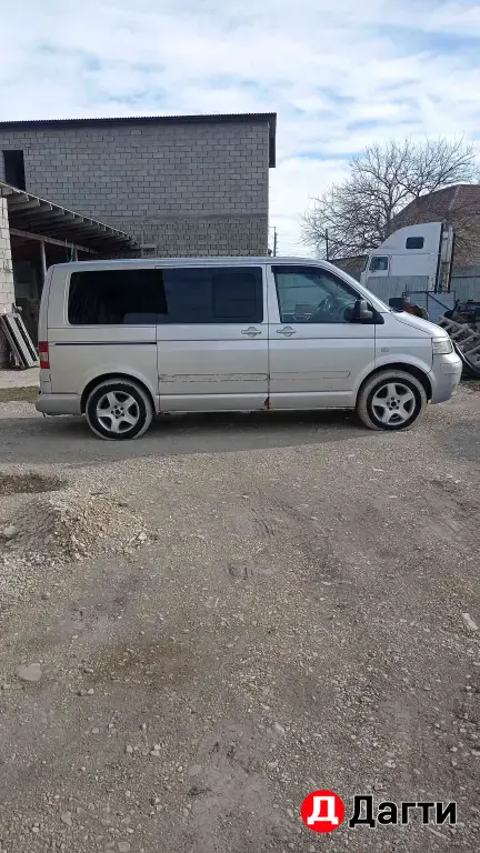 Volkswagen Multivan, 2005 года