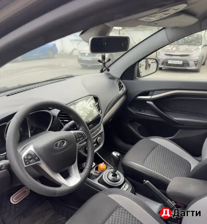 LADA (ВАЗ) Vesta, 2017 года