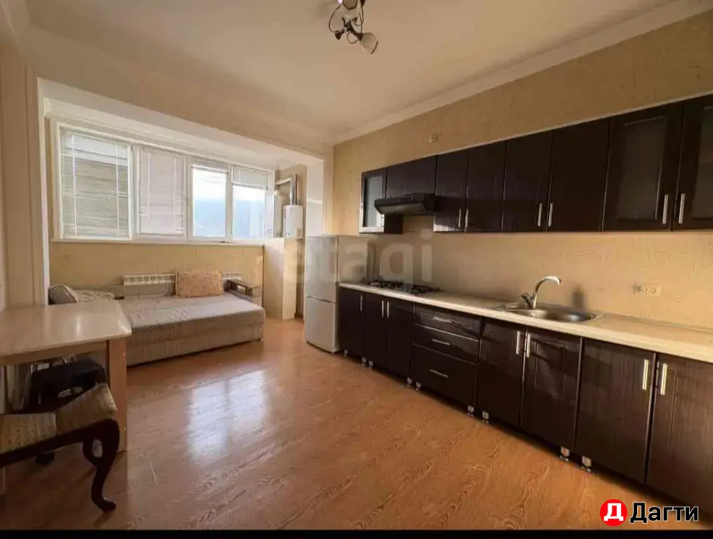 продам срочно квартиру