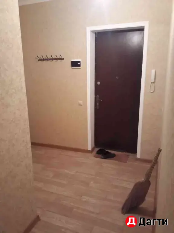 продам срочно квартиру