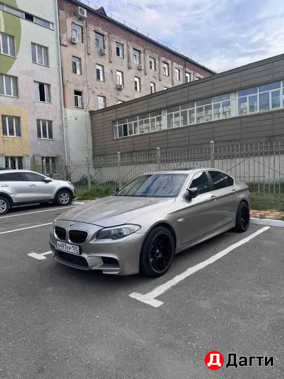BMW 5 серии, 2011 года