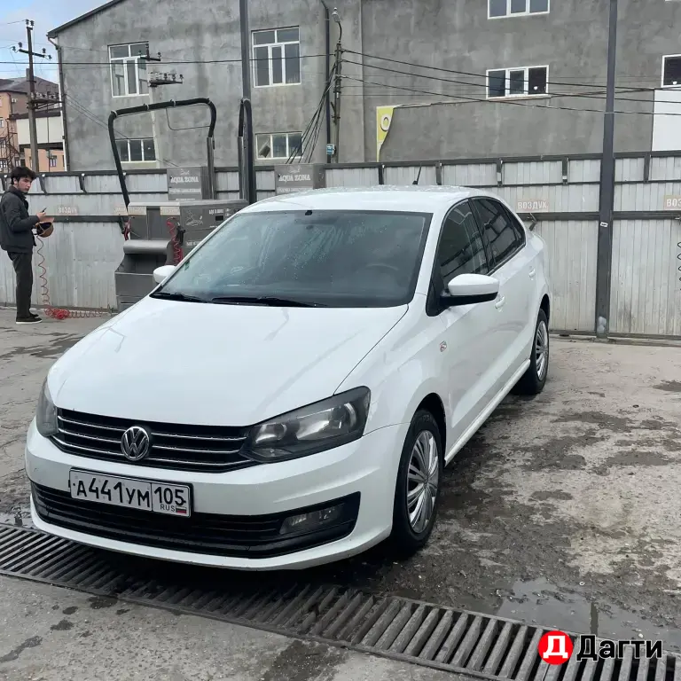 Volkswagen Polo, 2017 года
