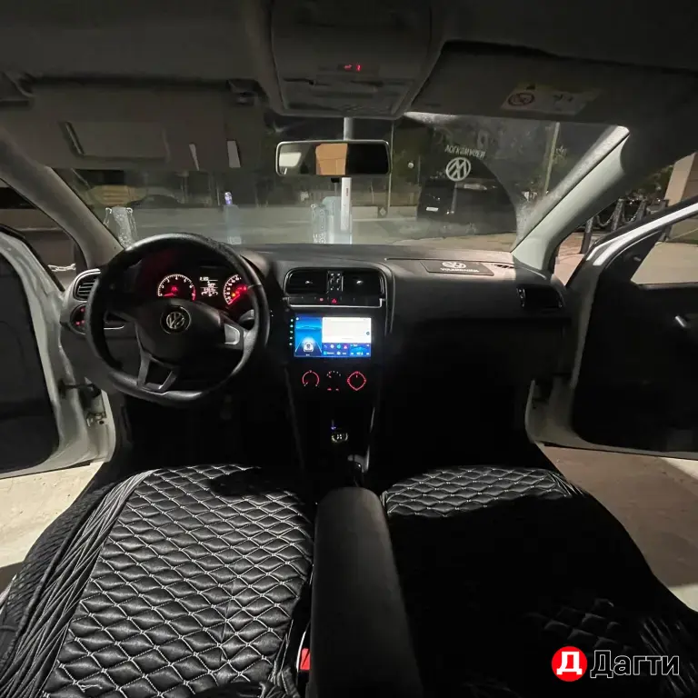 Volkswagen Polo, 2017 года