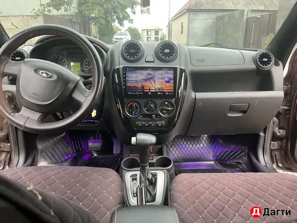 LADA (ВАЗ) Granta, 2013 года