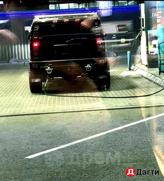 Hummer H2, 2003 года