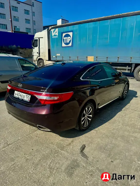 Hyundai Grandeur, 2012 года