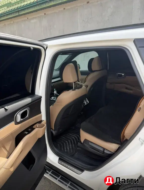Kia Sorento, 2023 года