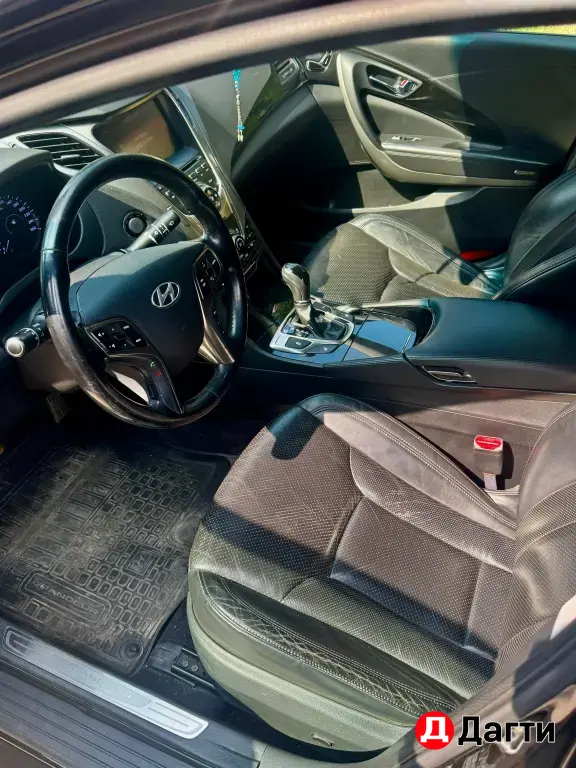 Hyundai Grandeur, 2012 года