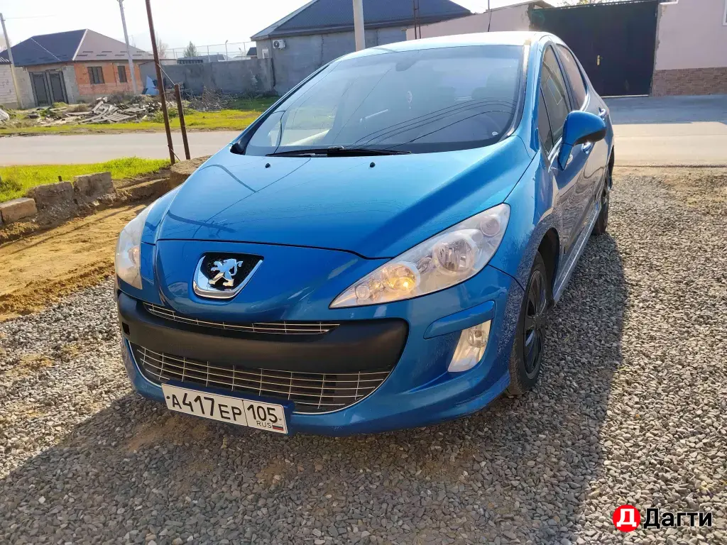 Peugeot 308, 2009 года