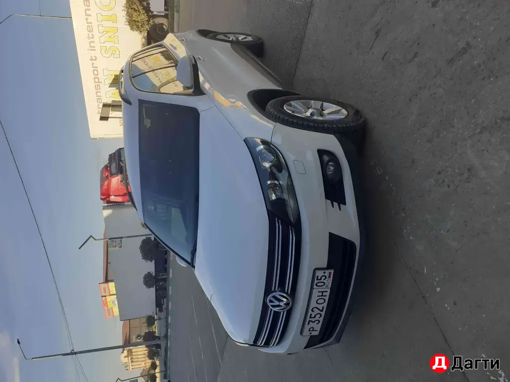 Volkswagen Tiguan, 2013 года