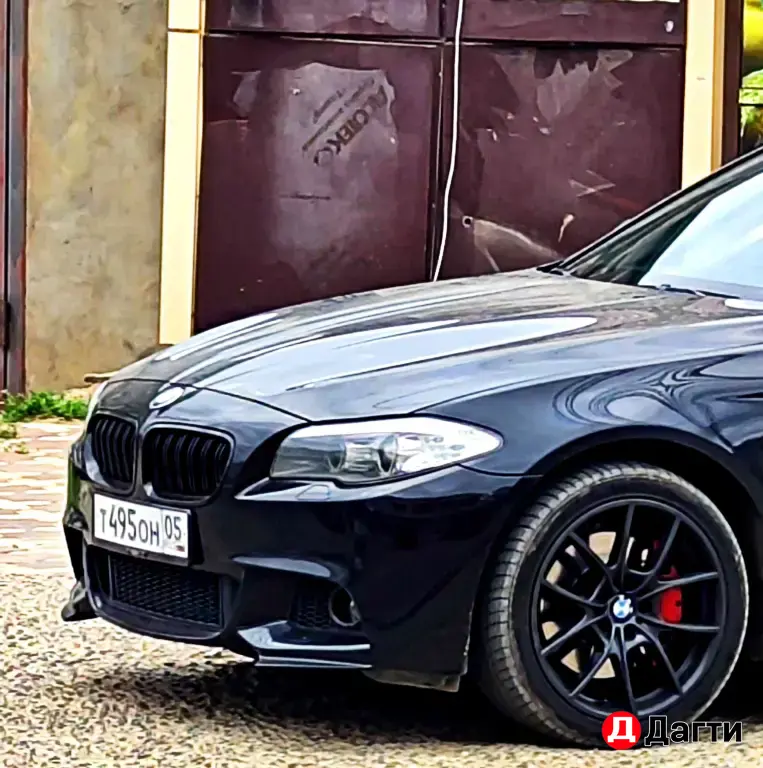 BMW 5 серии, 2010 года