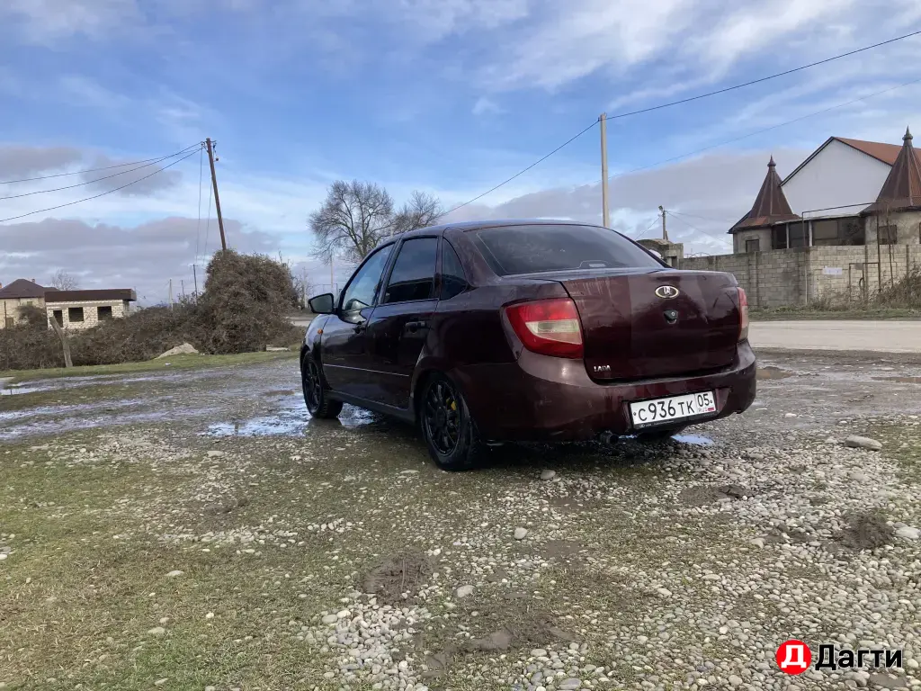 LADA (ВАЗ) Granta, 2012 года