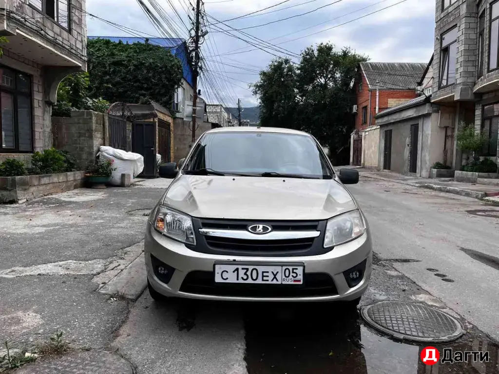 LADA (ВАЗ) Granta, 2013 года