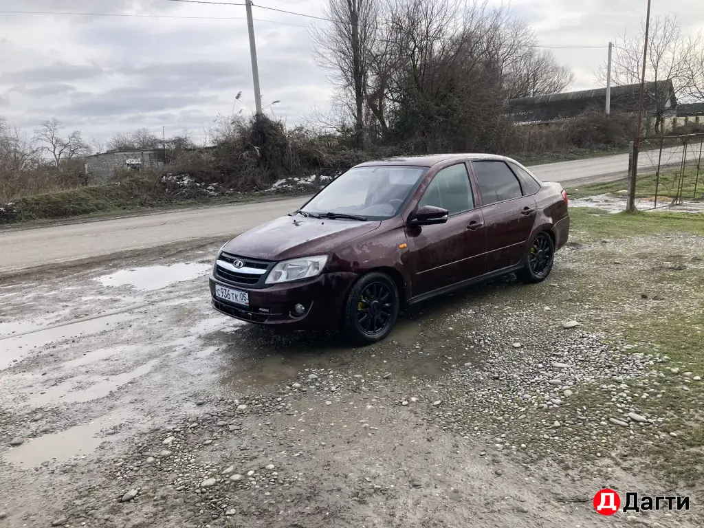 LADA (ВАЗ) Granta, 2012 года