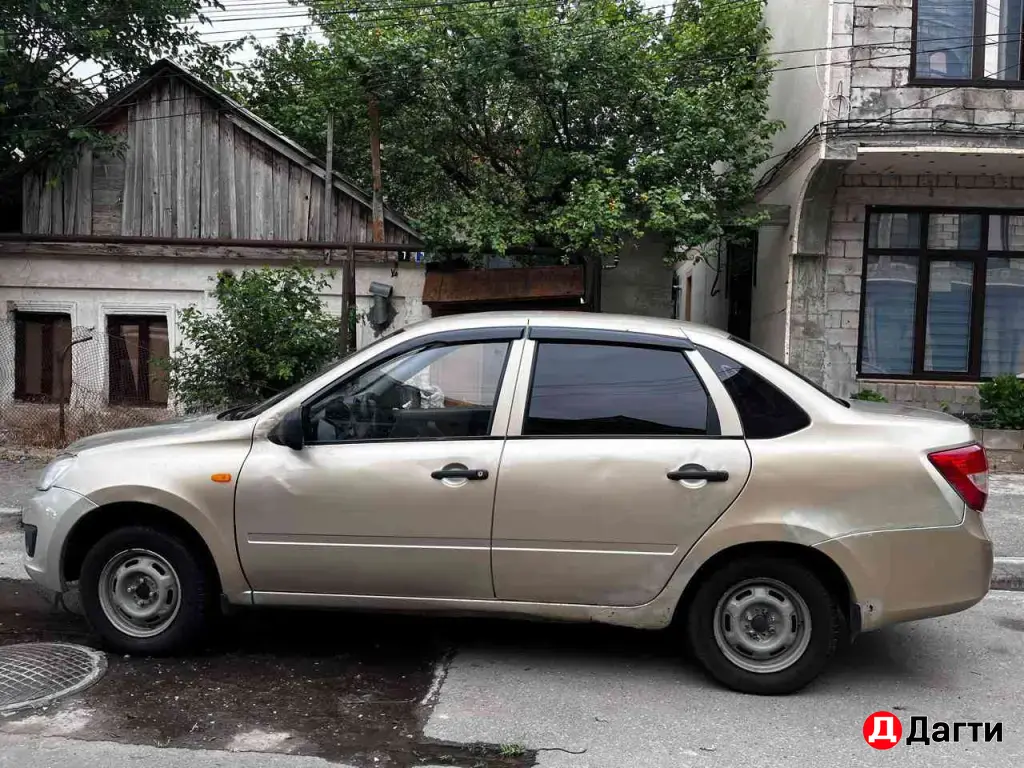 LADA (ВАЗ) Granta, 2013 года