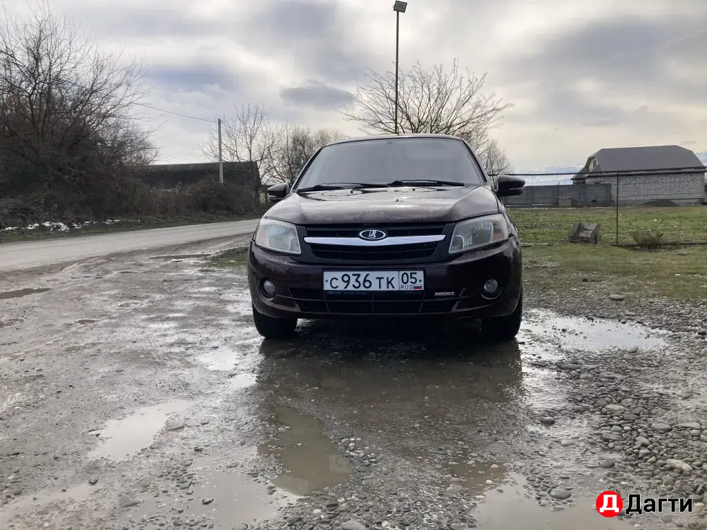 LADA (ВАЗ) Granta, 2012 года