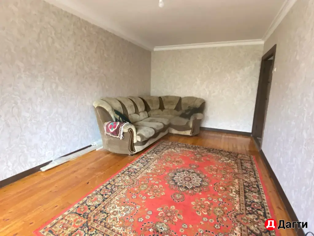 продается 2-х комн квартира