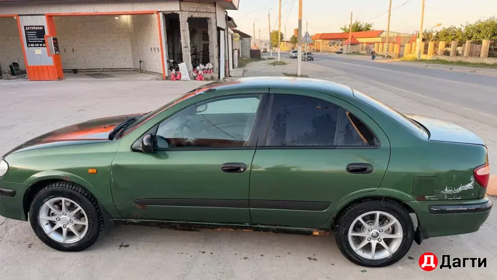 Nissan Almera, 2001 года
