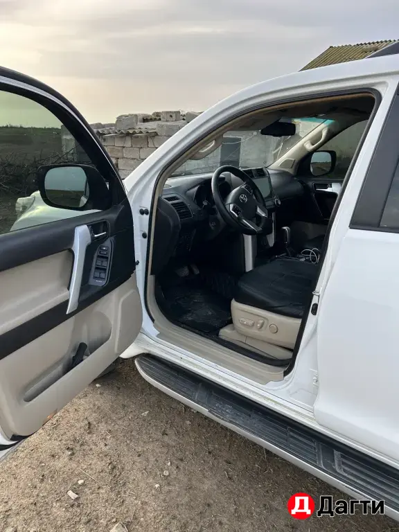 Toyota Land Cruiser Prado, 2010 года