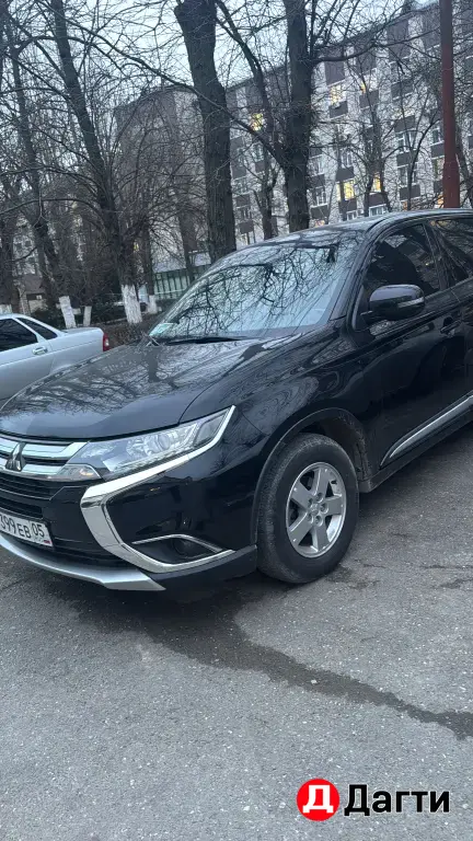 Mitsubishi Outlander, 2016 года