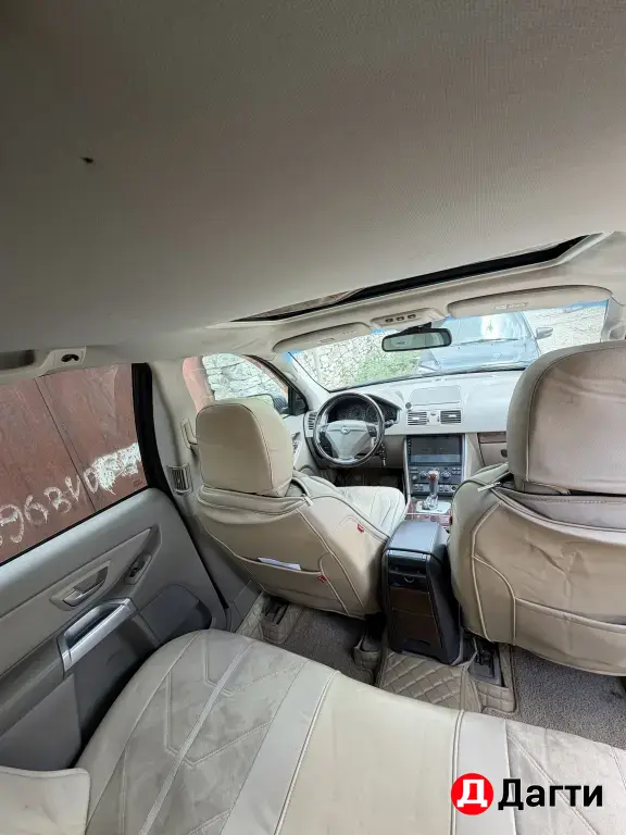 Volvo XC90, 2003 года