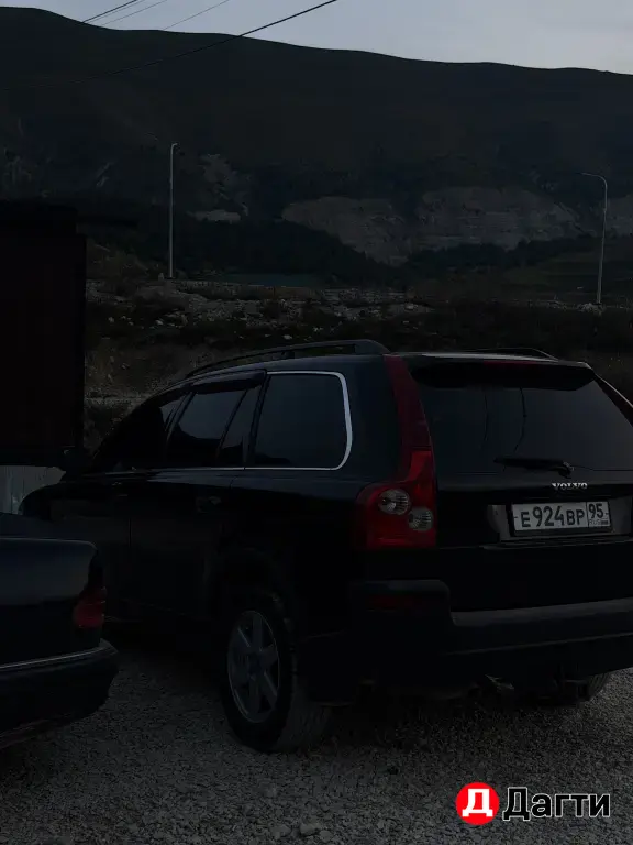 Volvo XC90, 2003 года
