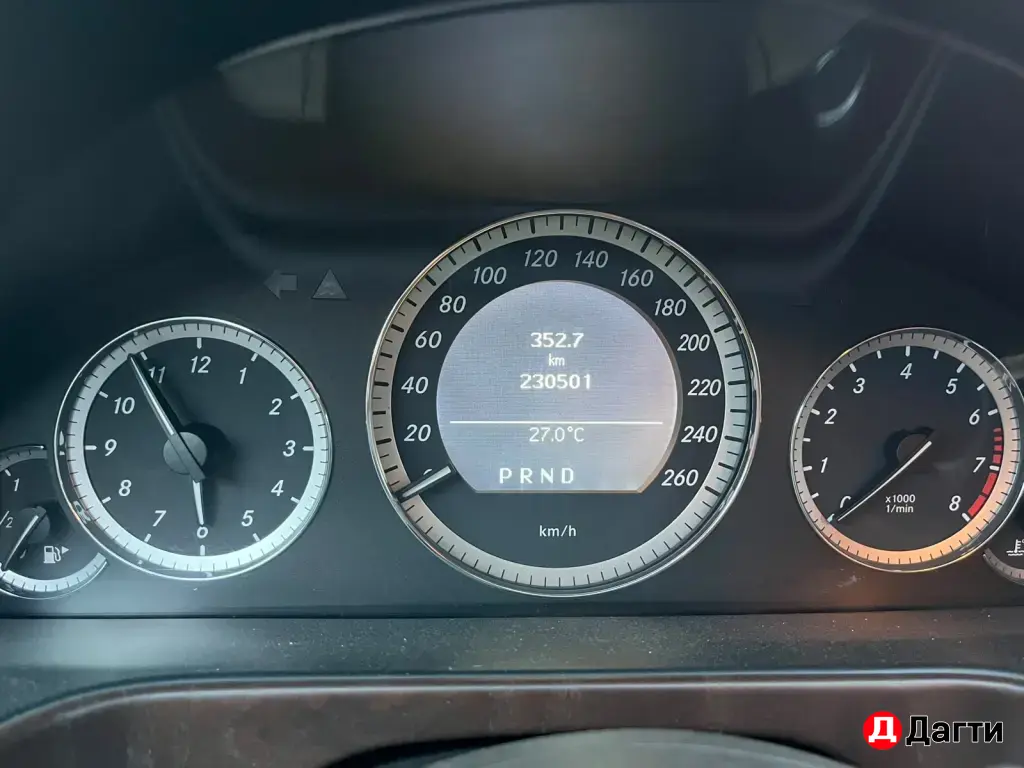 Mercedes-Benz E-Класс, 2010 года