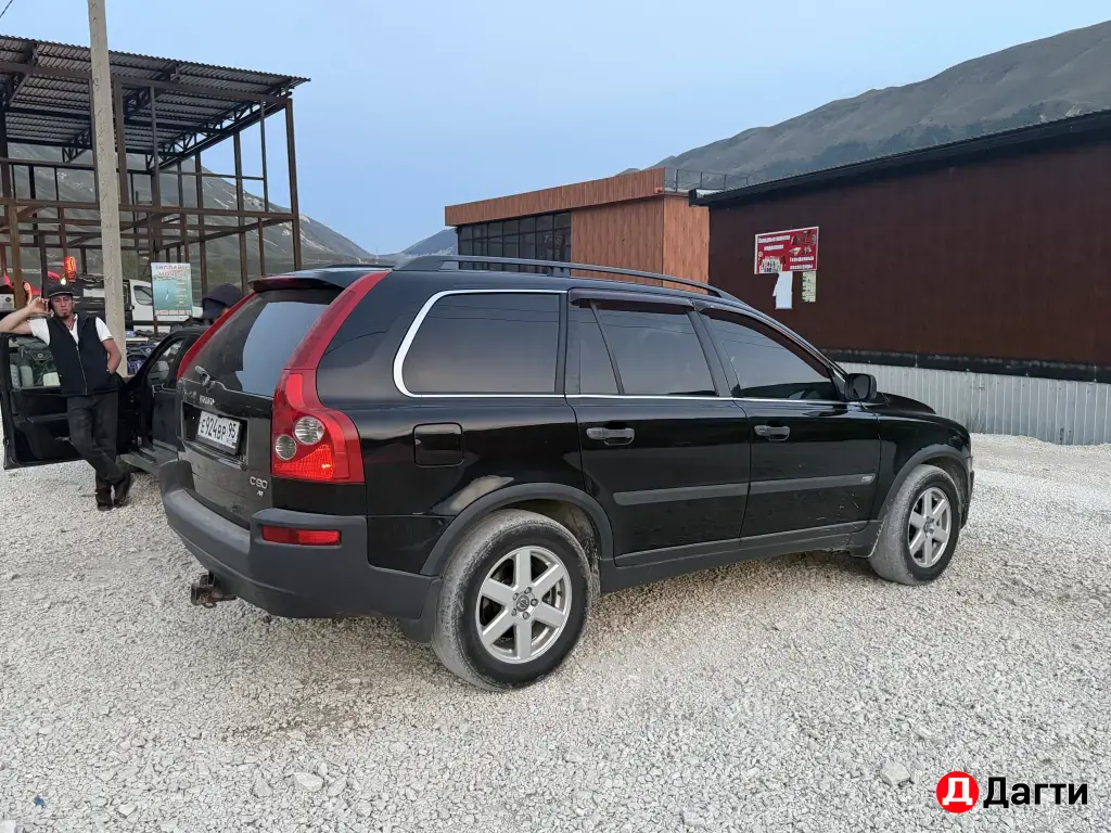 Volvo XC90, 2003 года