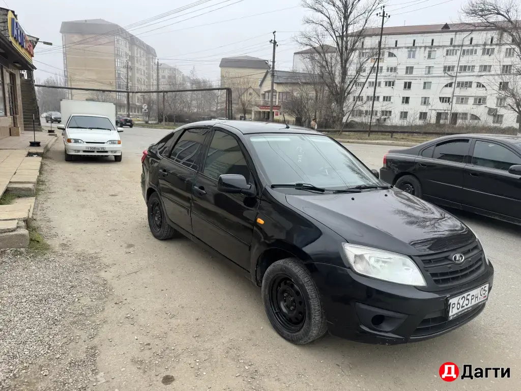 LADA (ВАЗ) Granta, 2015 года