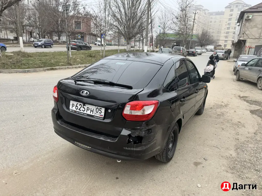 LADA (ВАЗ) Granta, 2015 года