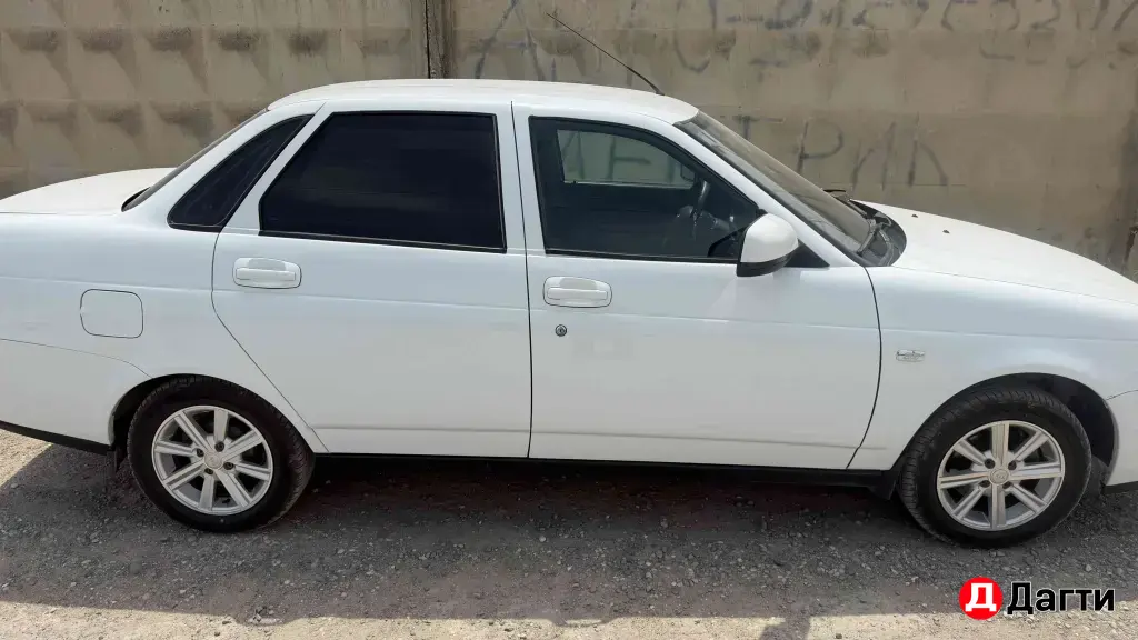 LADA (ВАЗ) Priora, 2015 года