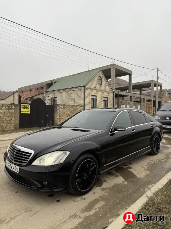 Mercedes-Benz S-Класс, 2005 года